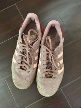 adidas Suede Sneakers in Mauve with Pale Pink Stripes